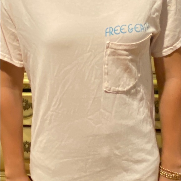 Free&Easy Tshirt size small - Picture 3 of 3